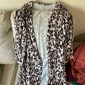 Cheetah cardigan - Large